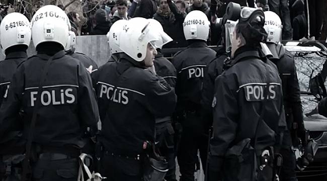 Polisten eyleme destek veren milletvekillerine uyarı: Haddinizi bileceksiniz