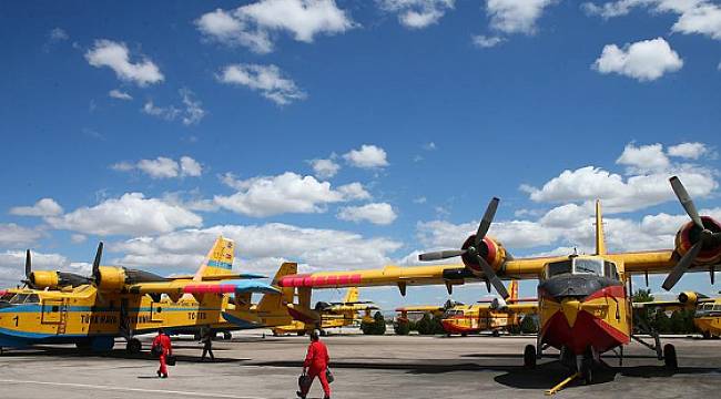 Tarım ve Orman Bakanı: Uçaklarımız ve helikopterimiz Yunanistan'a hareket etmek için hazır