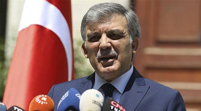 Abdullah Gül'ün köşk doktoru FETÖ'den tutuklandı