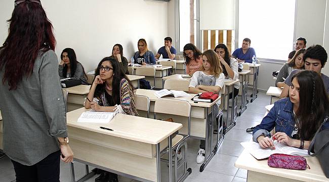 Aziz Nesin Bilgi ve Eğitim Merkezi'ne rekor başvuru