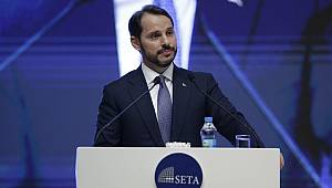 Bakan Albayrak'tan Fransa'da önemli görüşme
