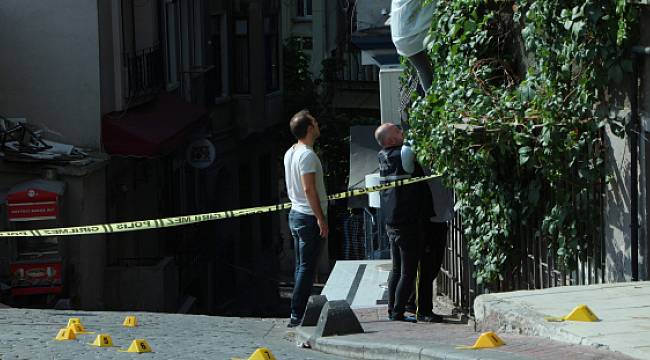 Beyoğlu'nda trans kadın öldürüldü