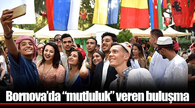 Bornova’da “mutluluk” veren buluşma