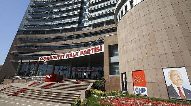 CHP muhalifler Genel Merkez'de: 'Noter tasdikli imza sayımız 630'