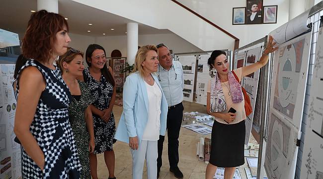 İEÜ öğrencilerinin tasarımları Urla’da sergileniyor