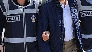 İki FETÖ şüphelisi sınırda yakalandı