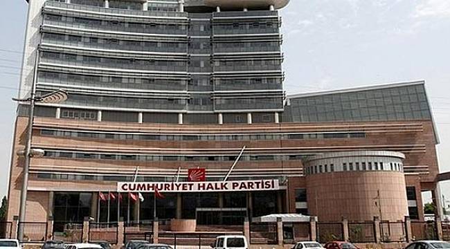 Taban CHP krizine tepkili