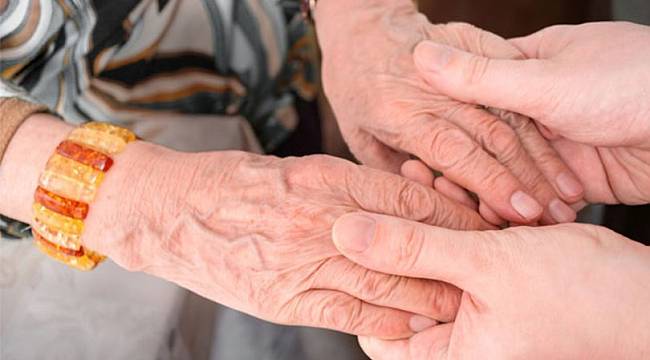 Türkiye yaşlanıyor, palyatif bakım yaygınlaşmalı