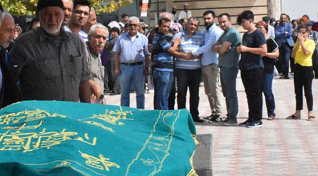 Anaokulunda hayatını kaybeden 5 yaşındaki Miray toprağa verildi
