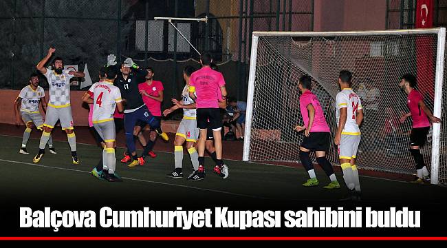 Balçova Cumhuriyet Kupası sahibini buldu