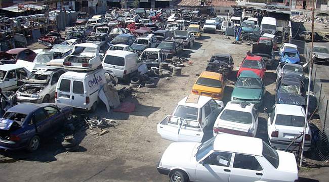 Büyükşehir, hurda araçlar için otopark kuruyor