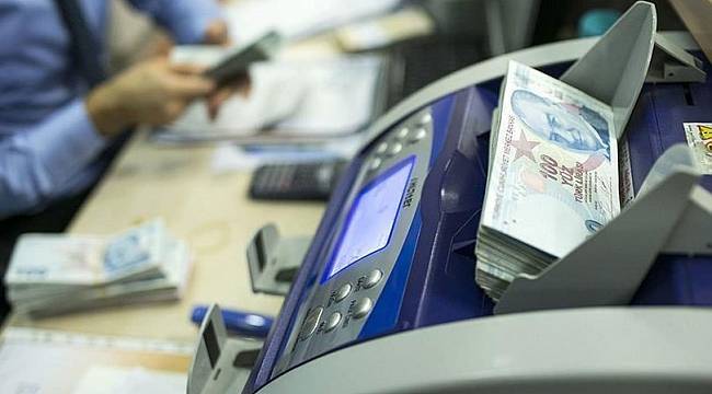 Ekonomistler yaklaşık 3 yılın ardından cari fazla bekliyor