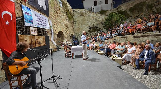 Foça'da sanat coşturdu