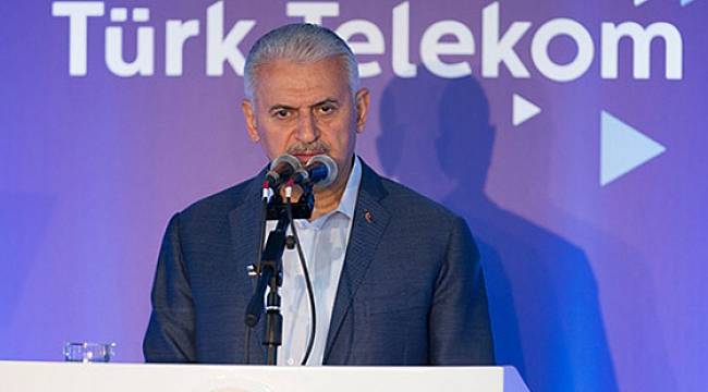 Yeniçağ yazarından 'Türk Telekom' yorumu: İddia ediyorum o uçuş bile istifa nedeni olurdu