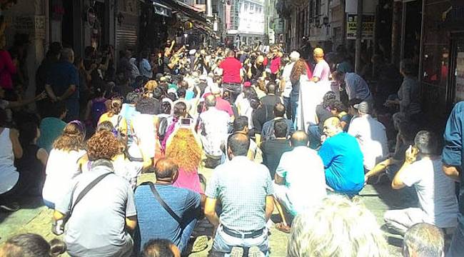 Hentbole Göztepe ve Karşıyaka desteği...