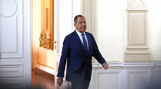 Lavrov: Galiba tuvalete gidecekti, karıştırdı!