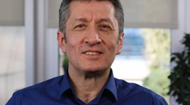 Milli Eğitim Bakanı Ziya Selçuk'a çok çarpıcı öneri