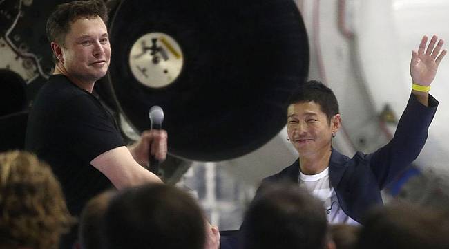 Musk'ın Ay'a göndereceği ilk turist Japon milyarder Maezawa oldu