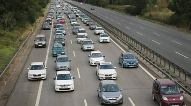 Otomobil pazarı Ağustos'ta yüzde 51 küçüldü