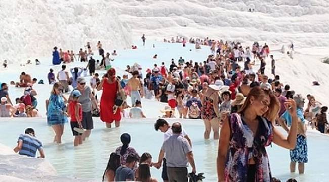 Pamukkale'ye girişe zam tepki çekti