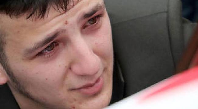Şehit cenazesinde yürek yakan an!