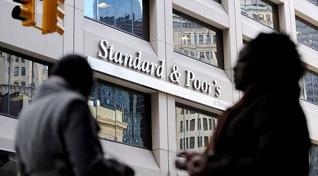 Standard & Poor's, İspanya'nın kredi notunu teyit etti