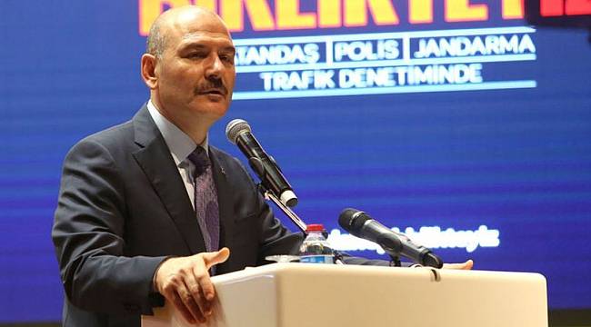 Süleyman Soylu: Direksiyon başında telefonu bitireceğiz