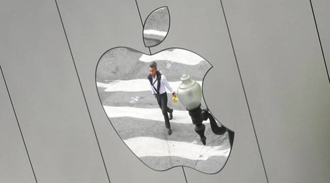 ‘Ticari sırlarımızı çalıp, Intel’e verdi’