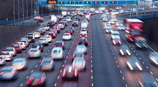 Trafiğe kayıtlı araçlar 2016 yılında 281 milyar km yol katetti