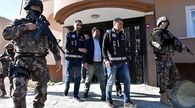 Van'da umut tacirlerine operasyon
