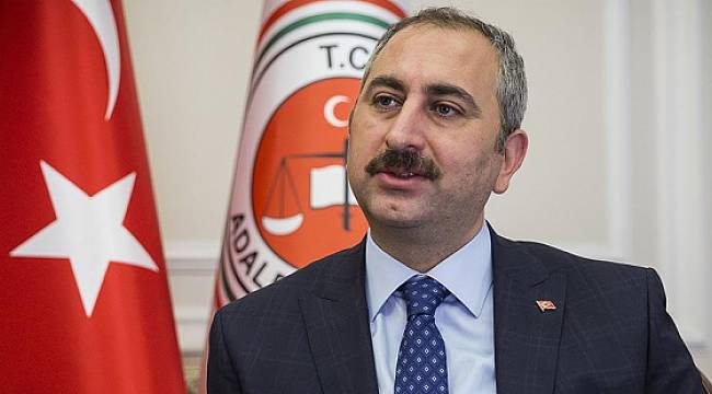 Adalet Bakanı Gül: Brunson beraat etmedi; adli kontrol kararı ve yurt dışı yasağı kaldırıldı