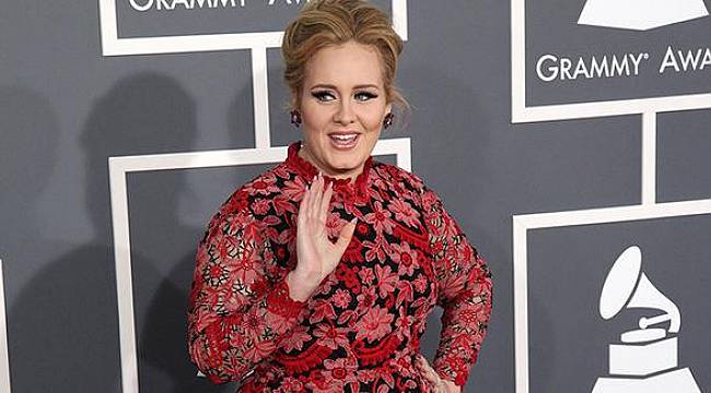 Adele günde 315 bin lira kazanıyor