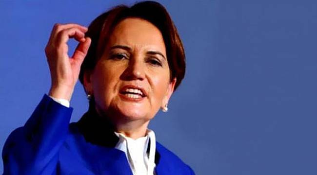 Akşener: Erdoğan, damat Berat ekonomiyi emanet ettikten sonra krizin ABD'yle ilgisi olmadığını söyledi