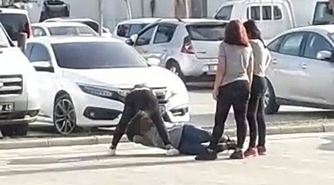 Antalya'da kızların kavgası dehşete düşürdü