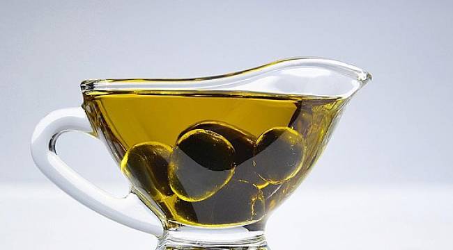 Canan Karatay: Her gün zeytinyağı içmeliyiz