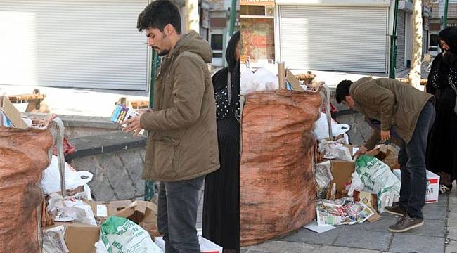 Çöpte bulduğu kitapla hayatı değişti