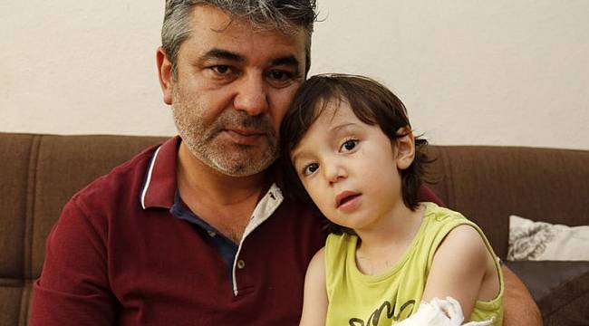 Dağ kızağı, minik Batuhan'ın kolunun üstünden geçti