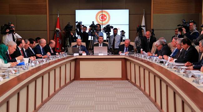Emeklilikte yaşa takılanlara AK Parti, MHP ve HDP'den engel