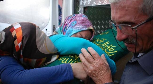 En acı tören! Minik bayram 3 yıl sonra böyle uğurlandı