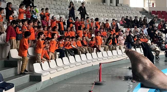 İstanbul Emniyeti'nden "Sizin İçin Varız" projesi