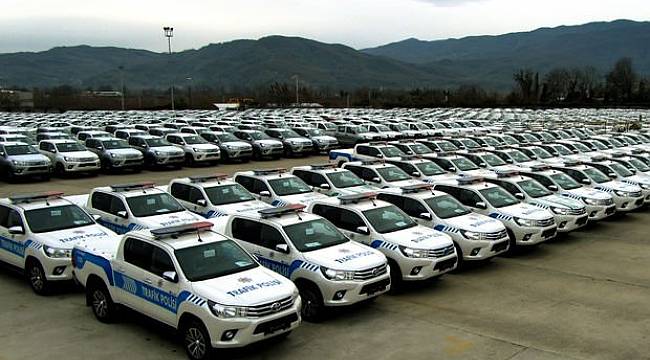 Kamuda taşıt alımları yarıya iniyor