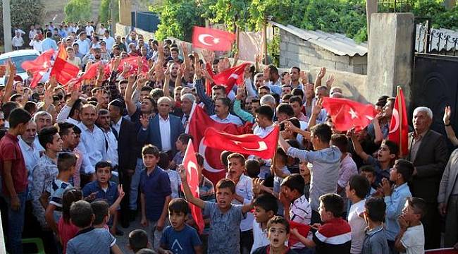 Şehit Tosun'un kızı: "Devletimize daha çok bağlanıyoruz"