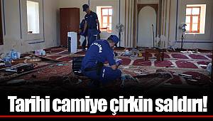 Tarihi camiye çirkin saldırı!