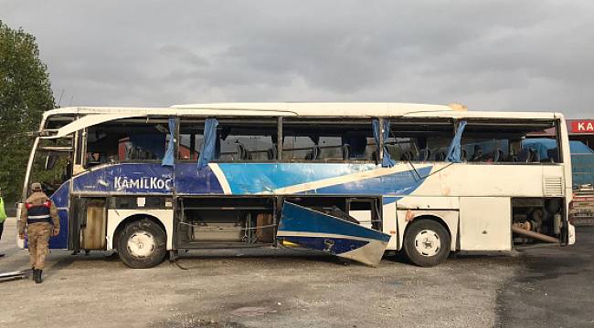 Yolcu otobüsü devrildi: 7 ölü, 24 yaralı