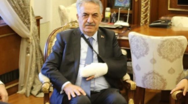 AK Partili Hayati Yazıcı trafik kazası geçirdi