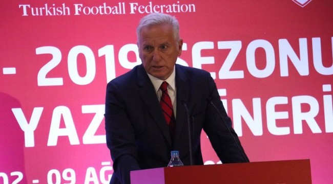 Ali Dürüst: "TFF'deki bütün görevlerimi sürdürme kararı aldım"