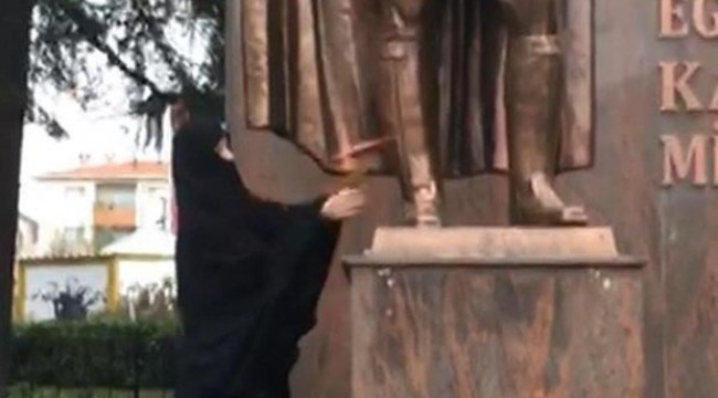 Atatürk Anıtı'na baltayla saldıran kadın için karar