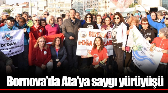 Bornova’da Ata’ya saygı yürüyüşü