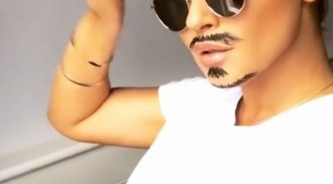 Emily Atack, Nusret Gökçe'nin kılığına girdi