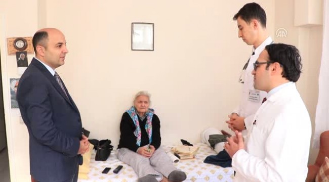 Evde Muayene Olan Vatandaşlar "E-reçete"Den Memnun